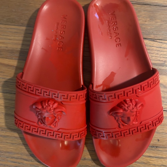 Versace red slides - Picture 3 of 5